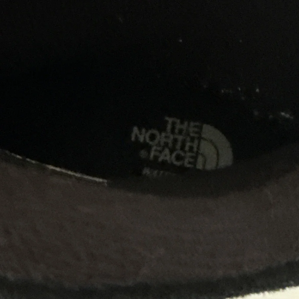 The North Face Heatseeker Waterproof Plus Black Lined Winter‎ Boots Boys Size 5